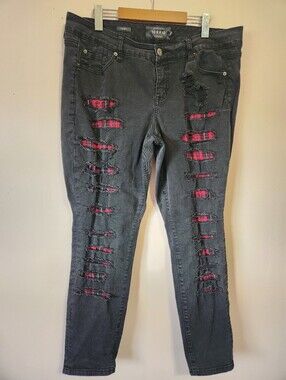 Torrid Premium Black Distressed Plaid Patchwork Skinny Jeans 16R Alt Grunge Emo